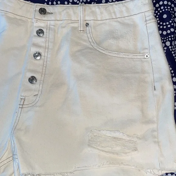 Wild Fable Distressed White Shorts - Picture 2 of 4
